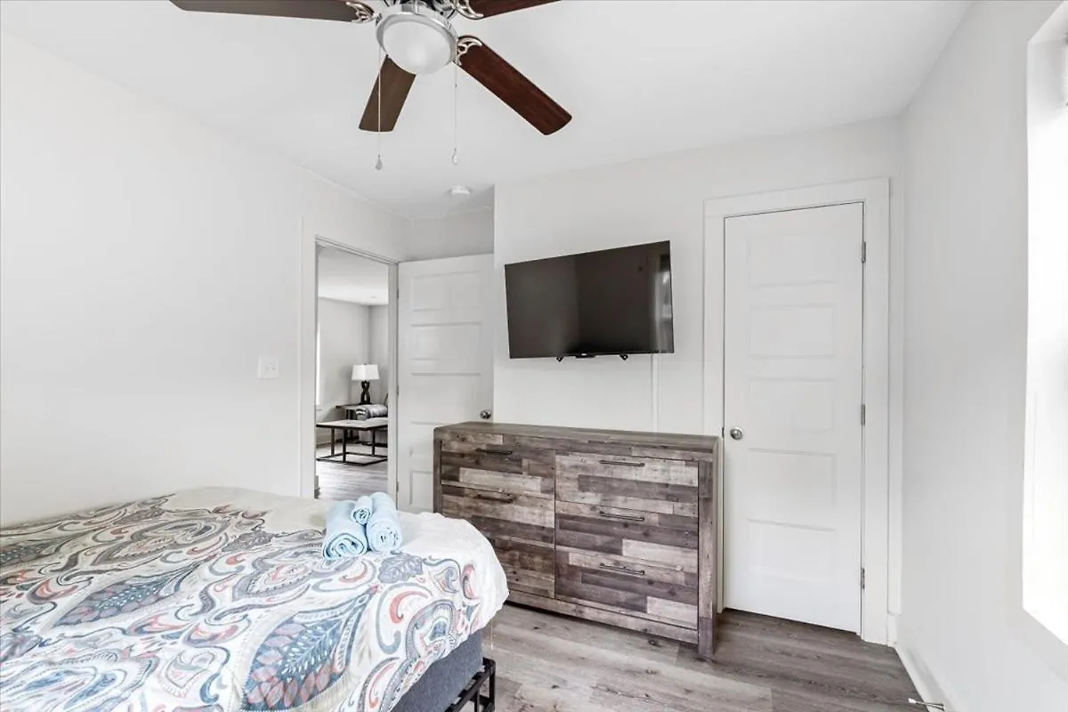 306C State St 2Br Apt Close To Uptown Charlotte United States