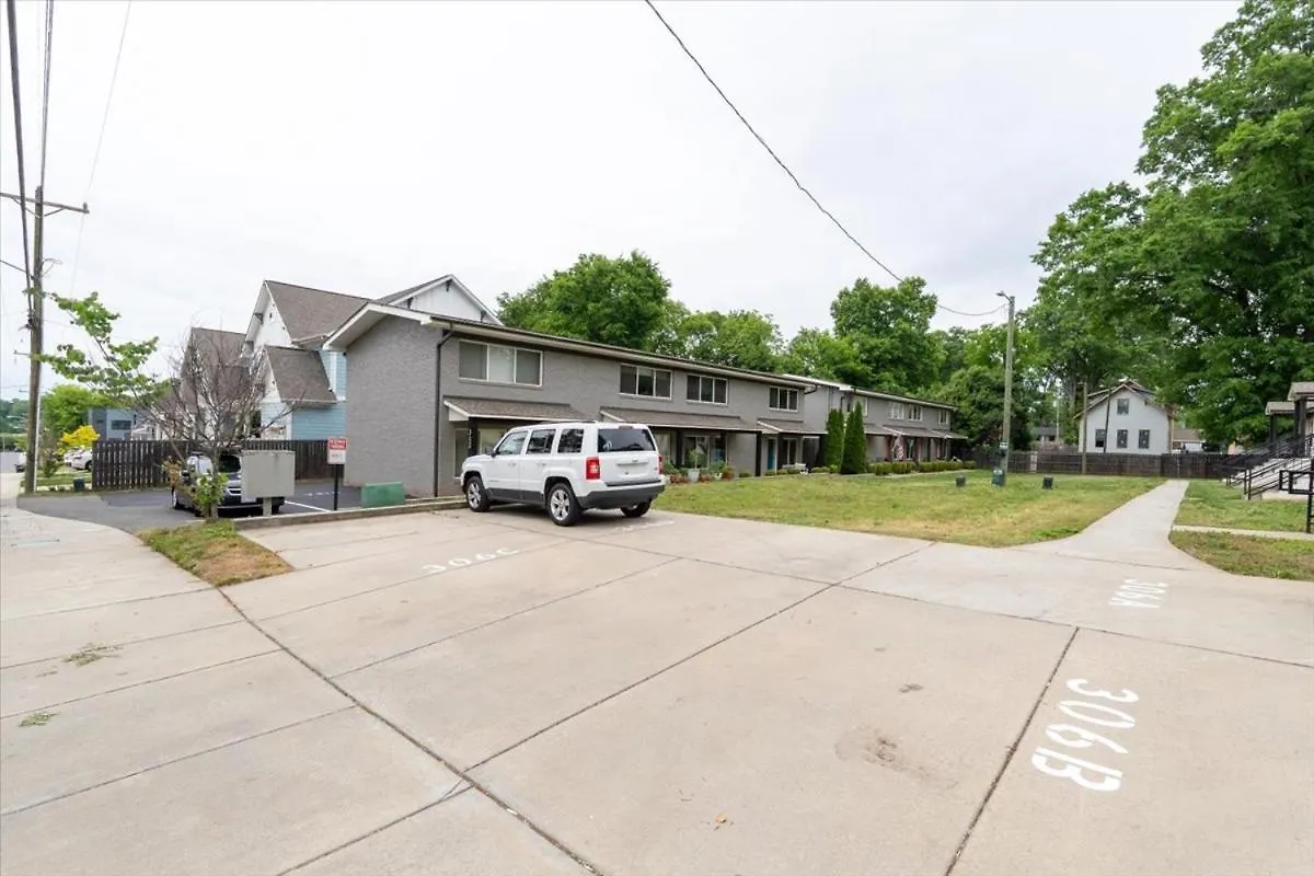 306C State St 2Br Apt Close To Uptown Charlotte 0*,  United States